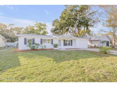 Home For Sale in South Daytona, Florida