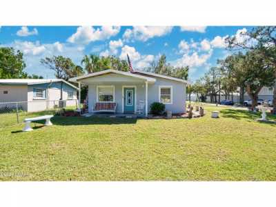 Home For Sale in Port Orange, Florida