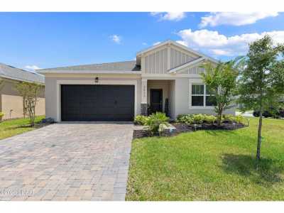 Home For Sale in Port Orange, Florida