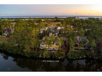 Home For Sale in Kiawah Island, South Carolina