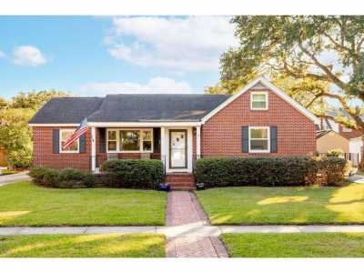 Home For Sale in Charleston, South Carolina