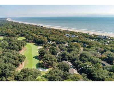 Home For Sale in Kiawah Island, South Carolina