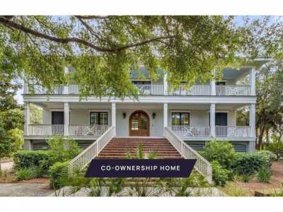 Home For Sale in Seabrook Island, South Carolina