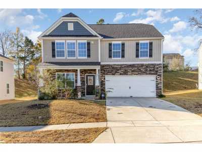 Home For Sale in Charlotte, North Carolina