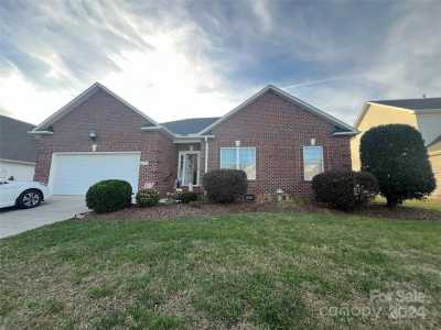 Home For Sale in Salisbury, North Carolina