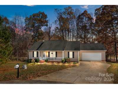 Home For Sale in Salisbury, North Carolina