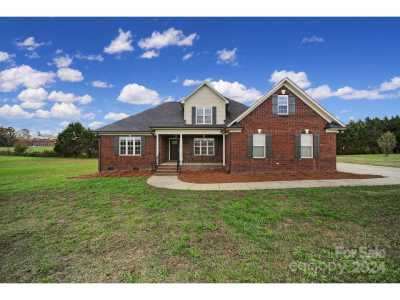 Home For Sale in Monroe, North Carolina