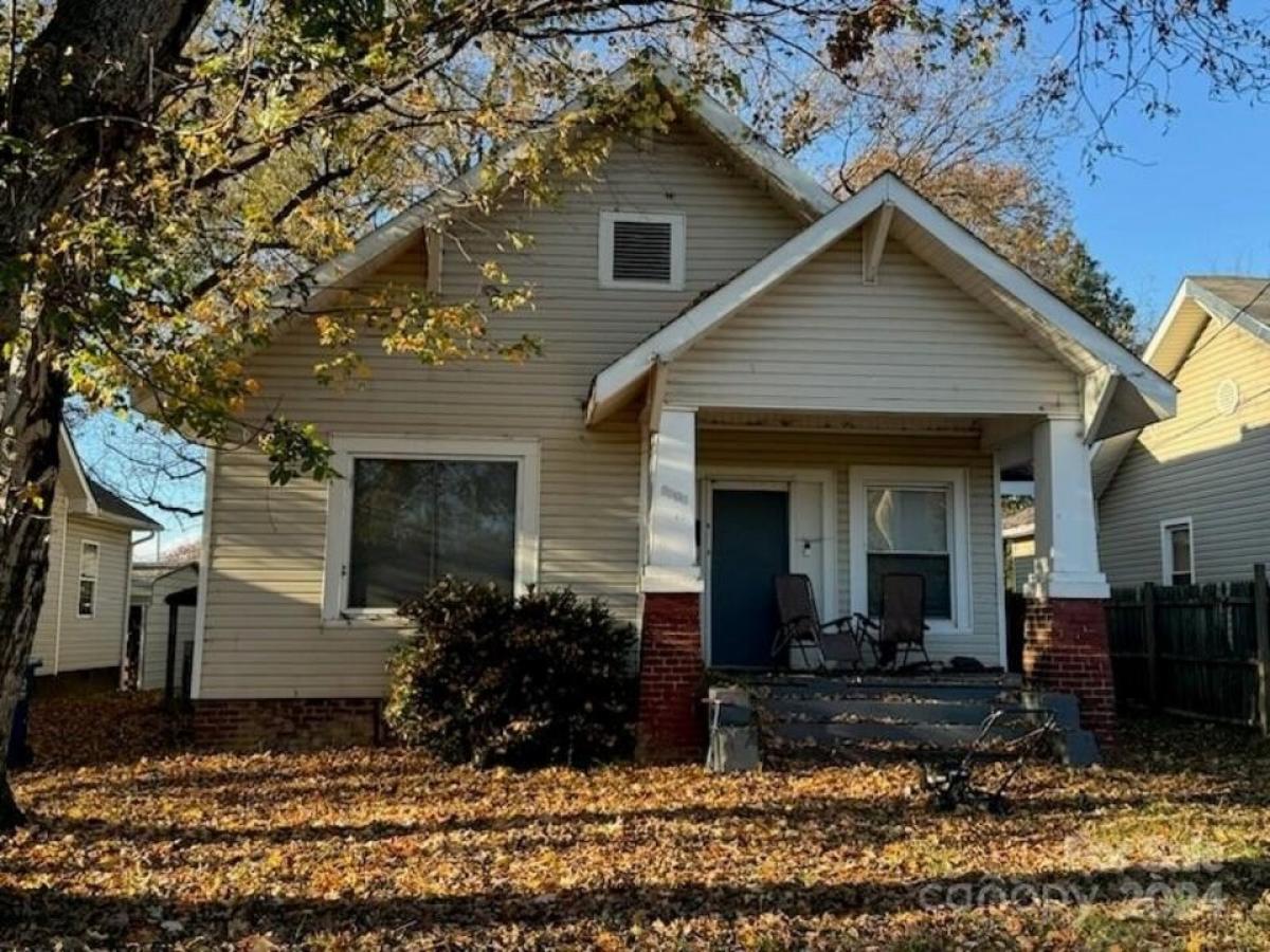 Picture of Home For Sale in Salisbury, North Carolina, United States