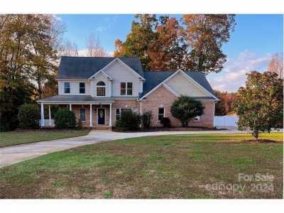 Home For Sale in Rockwell, North Carolina