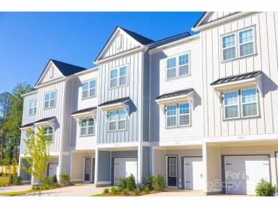 Home For Rent in Matthews, North Carolina