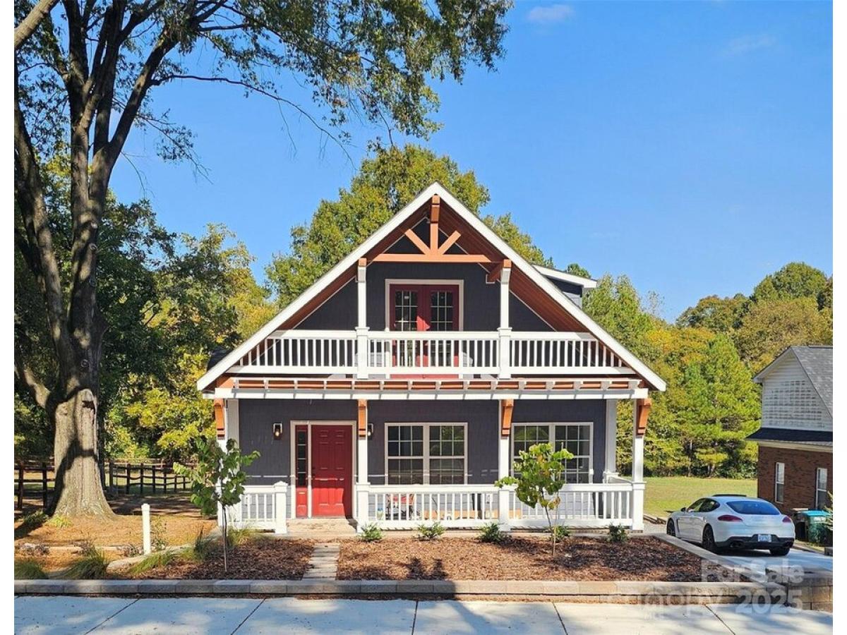 Picture of Home For Sale in Monroe, North Carolina, United States