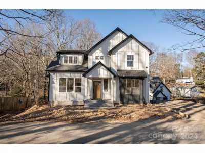 Home For Sale in Asheville, North Carolina