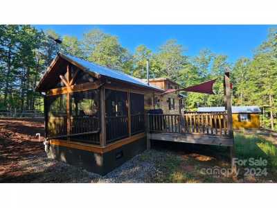 Home For Sale in Rutherfordton, North Carolina