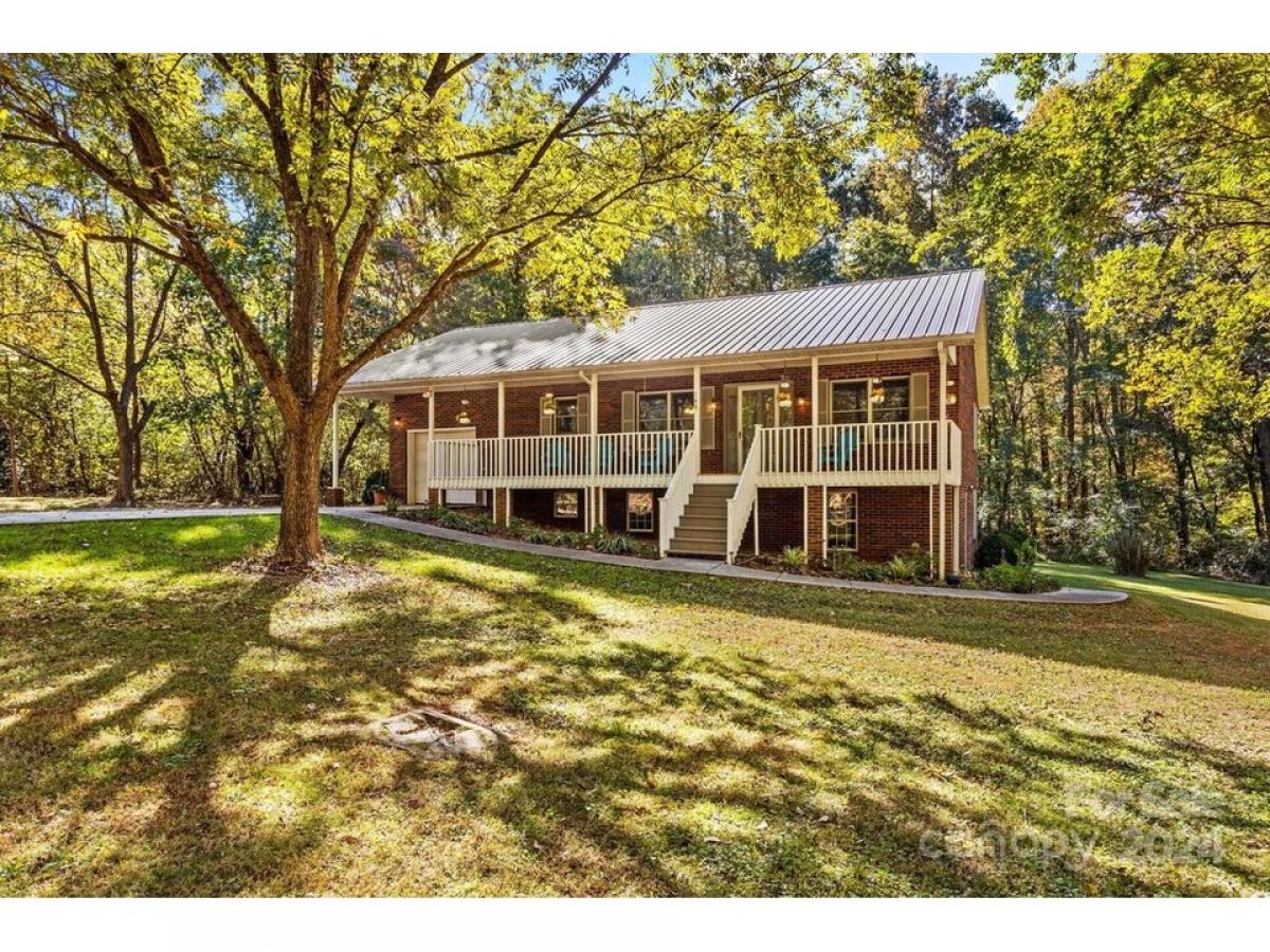 Picture of Home For Sale in China Grove, North Carolina, United States