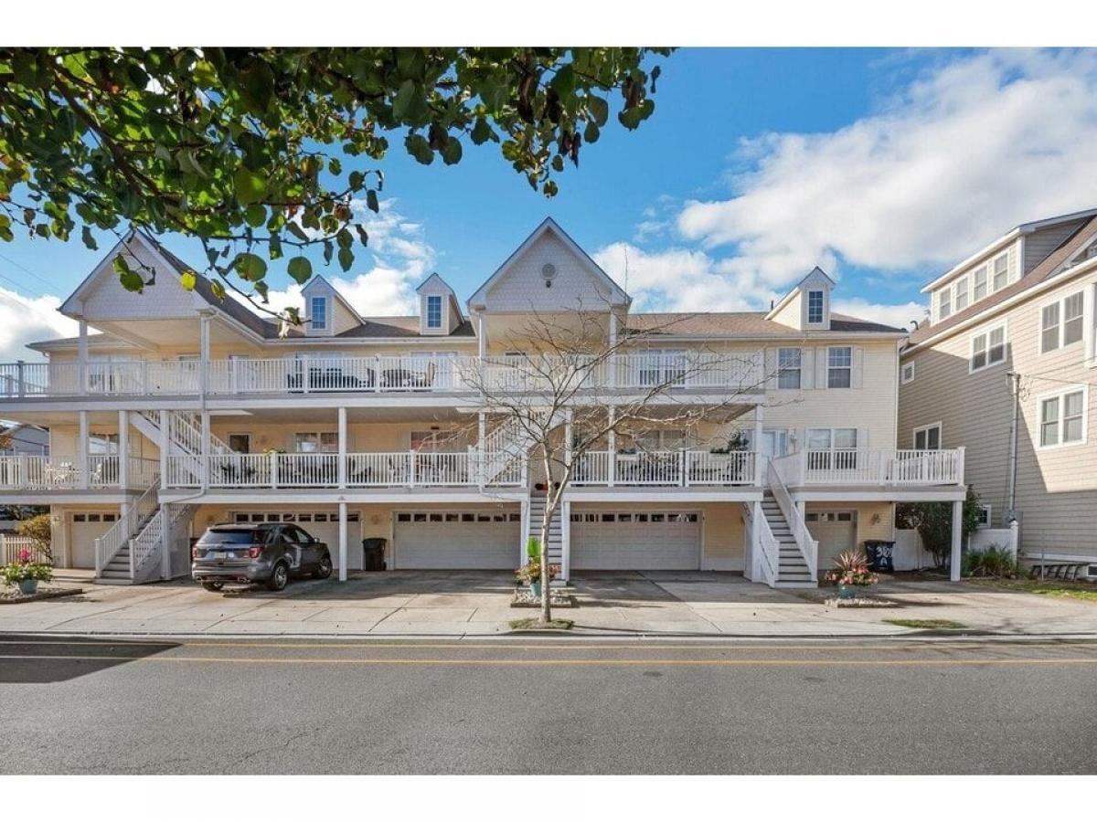 Picture of Home For Sale in Wildwood, New Jersey, United States