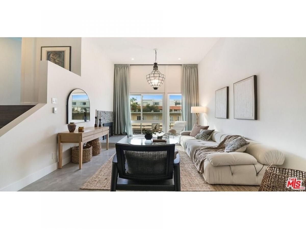 Picture of Home For Sale in Marina del Rey, California, United States