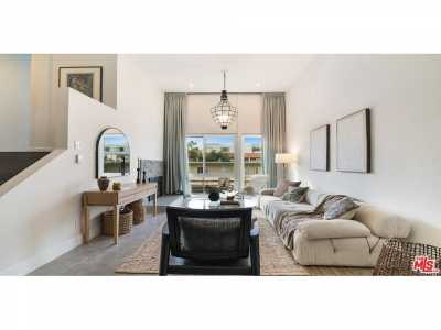 Home For Sale in Marina del Rey, California