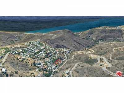 Residential Land For Sale in Malibu, California