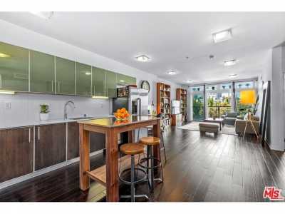 Home For Sale in Marina del Rey, California