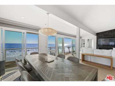 Home For Sale in Malibu, California