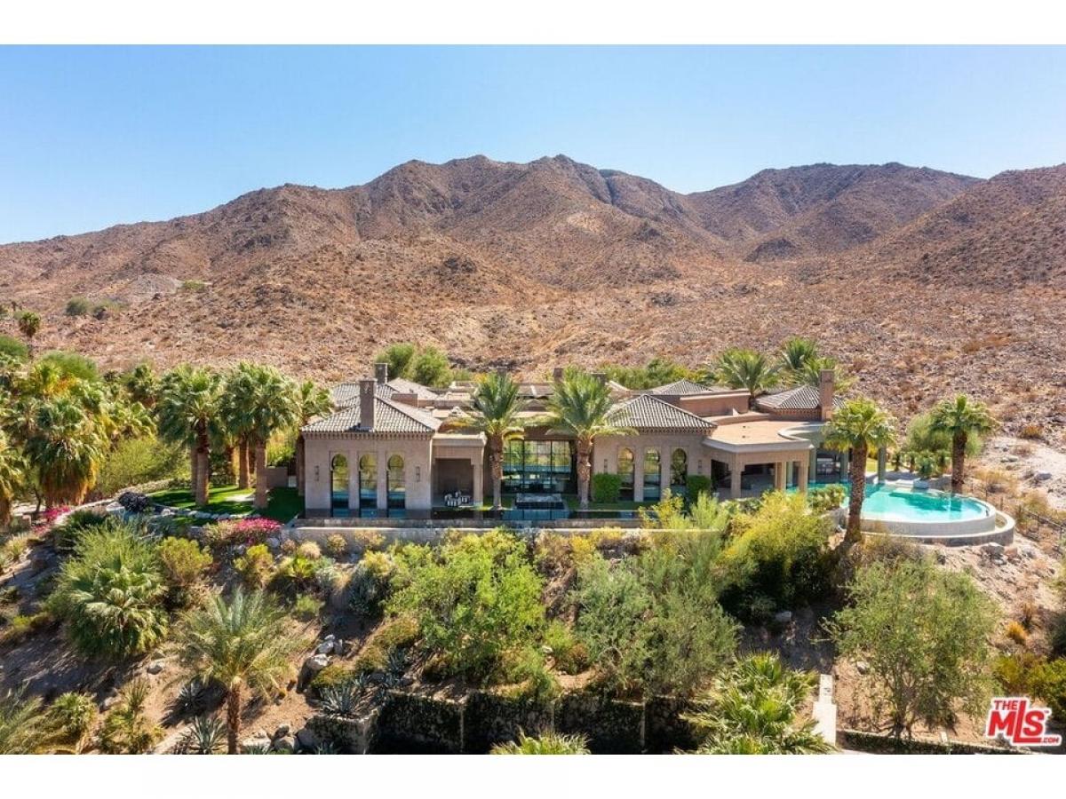 Picture of Home For Sale in Palm Desert, California, United States