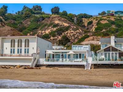 Home For Sale in Malibu, California