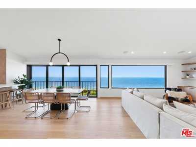 Home For Sale in Malibu, California