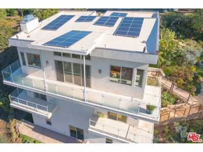 Home For Sale in Malibu, California