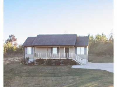 Home For Sale in Dalton, Georgia