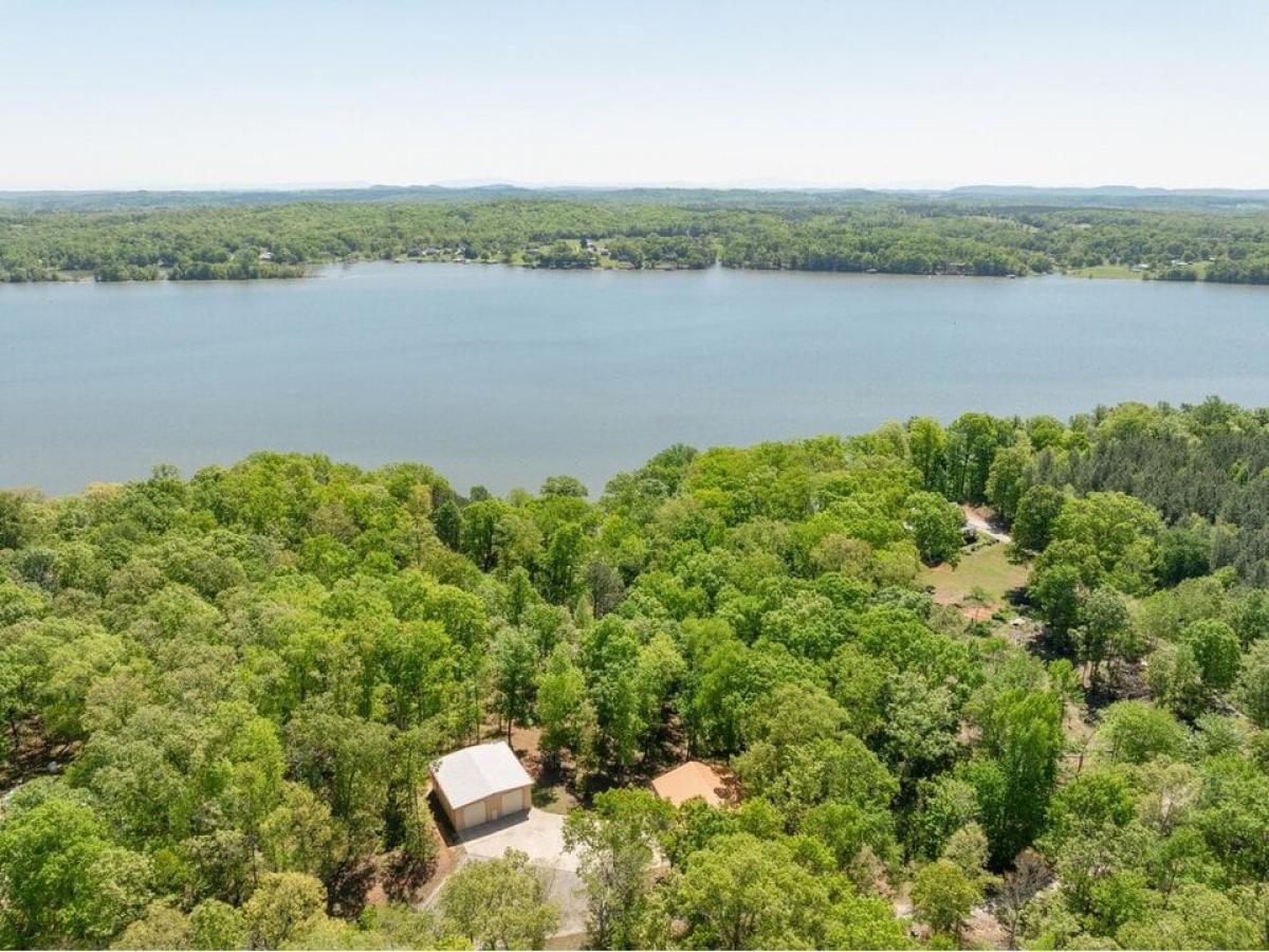 Picture of Home For Sale in Sale Creek, Tennessee, United States