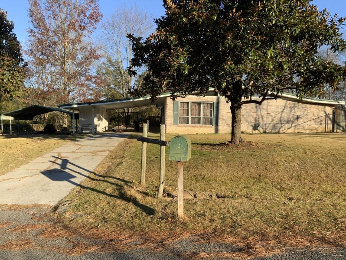 Picture of Home For Sale in Rock Spring, Georgia, United States