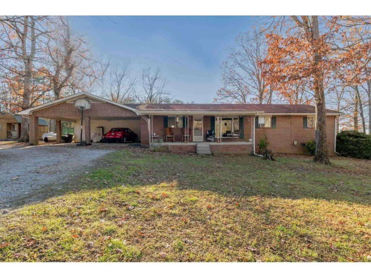 Picture of Home For Sale in Rising Fawn, Georgia, United States