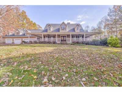 Home For Sale in Dalton, Georgia