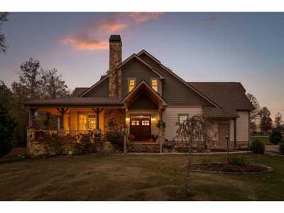 Home For Sale in Jasper, Tennessee