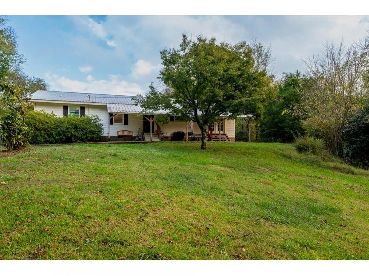 Picture of Home For Sale in Lafayette, Georgia, United States