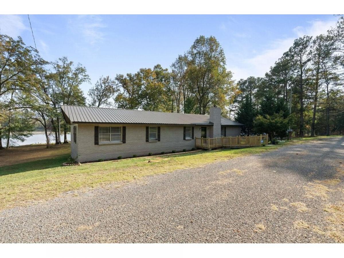 Picture of Home For Sale in Hollywood, Alabama, United States