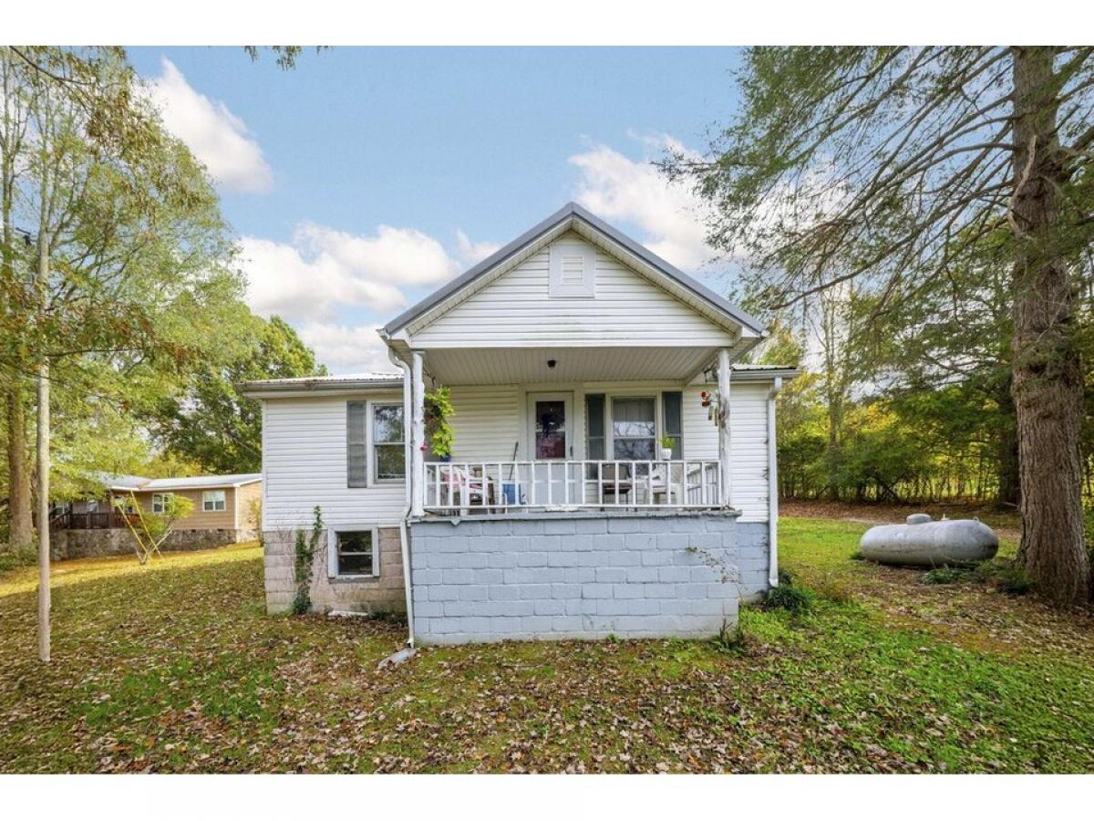 Picture of Home For Sale in Lafayette, Georgia, United States