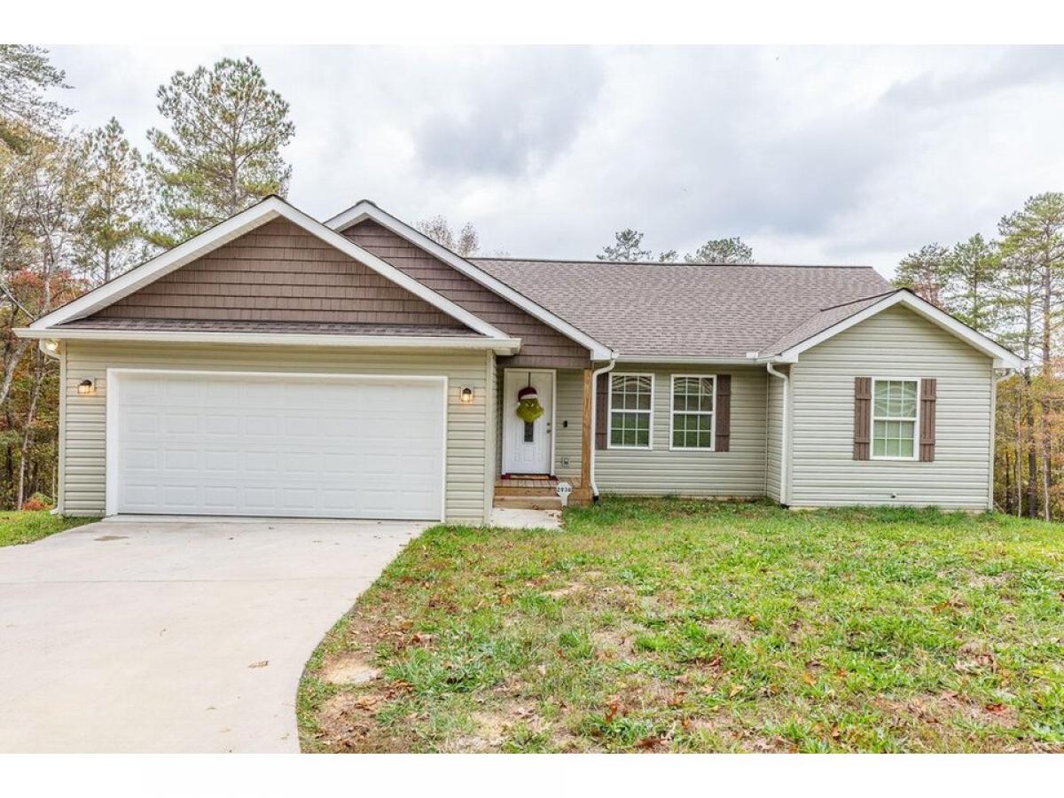 Picture of Home For Sale in Rocky Face, Georgia, United States