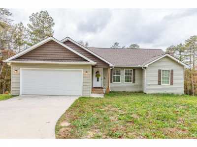 Home For Sale in Rocky Face, Georgia