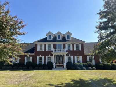 Home For Sale in Ooltewah, Tennessee