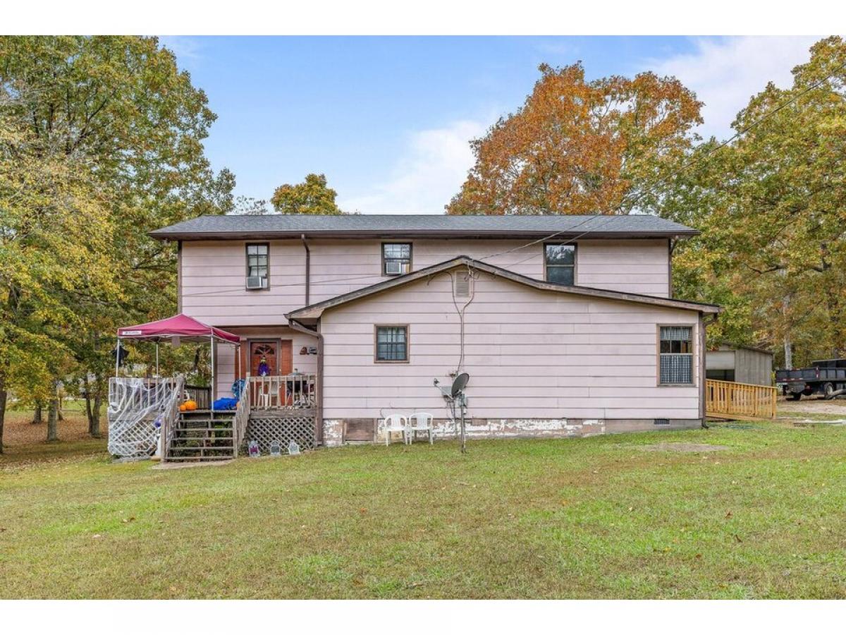 Picture of Home For Sale in Tunnel Hill, Georgia, United States