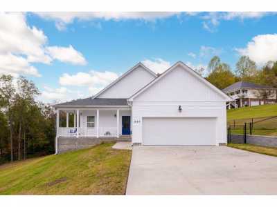 Home For Sale in Cleveland, Tennessee