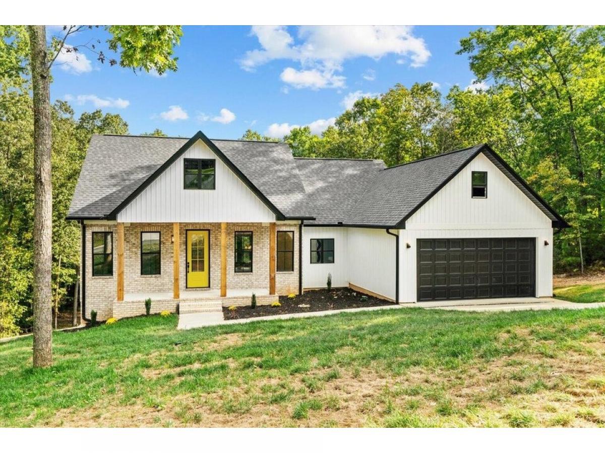 Picture of Home For Sale in Rocky Face, Georgia, United States