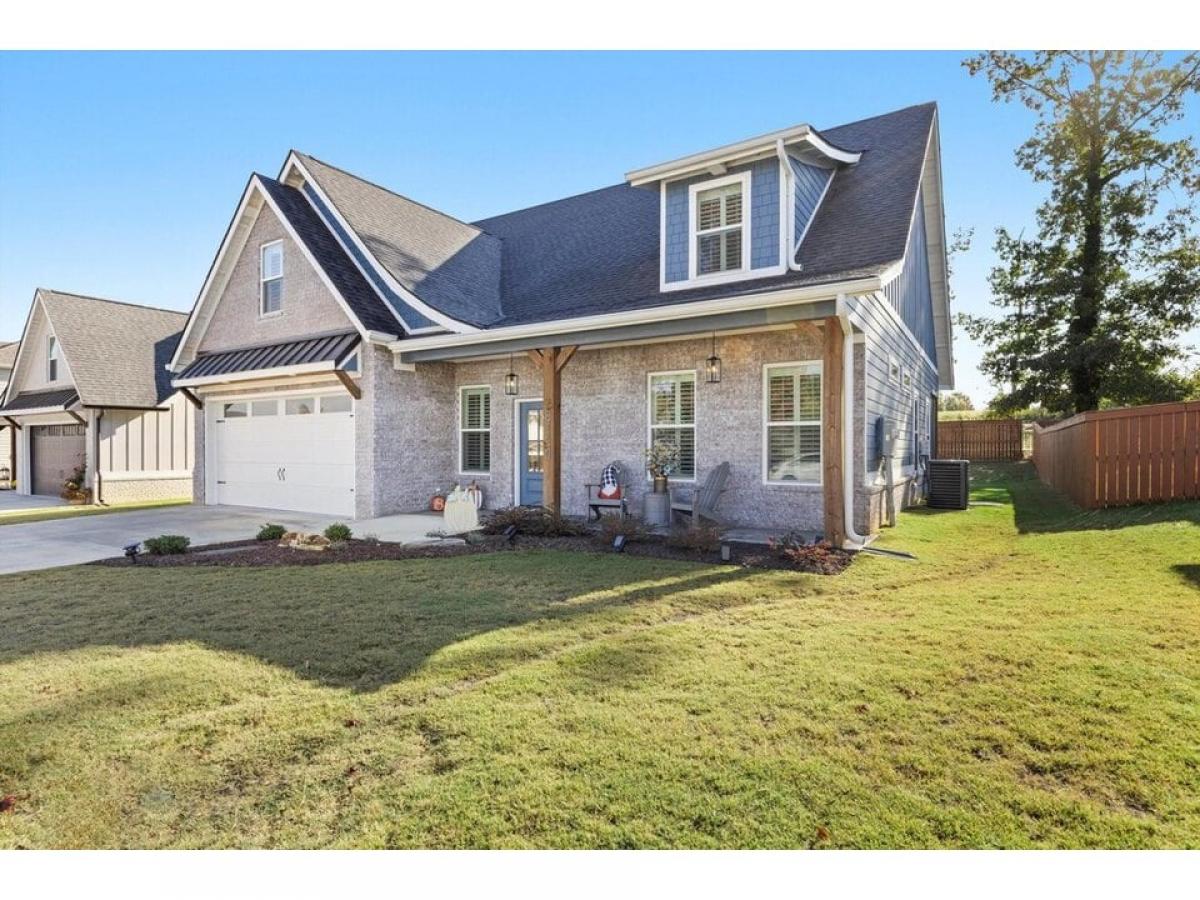 Picture of Home For Sale in Ooltewah, Tennessee, United States