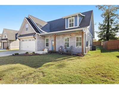 Home For Sale in Ooltewah, Tennessee