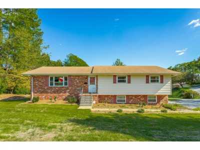 Home For Sale in Hixson, Tennessee