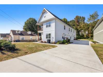 Home For Sale in Hixson, Tennessee