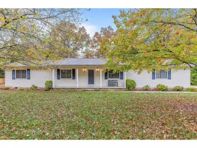 Home For Sale in Ooltewah, Tennessee