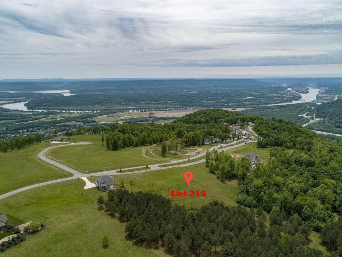 Picture of Residential Land For Sale in Jasper, Tennessee, United States