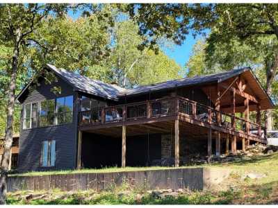 Home For Sale in Clinton, Arkansas